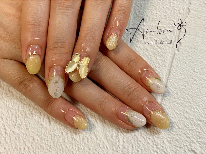 Instagram Nail Ambra Ambra ネイル まつげ アイラッシュ 人気店 京橋 駅 天王寺駅 本町駅 淀屋橋駅近くておススメ 初めてでも安心